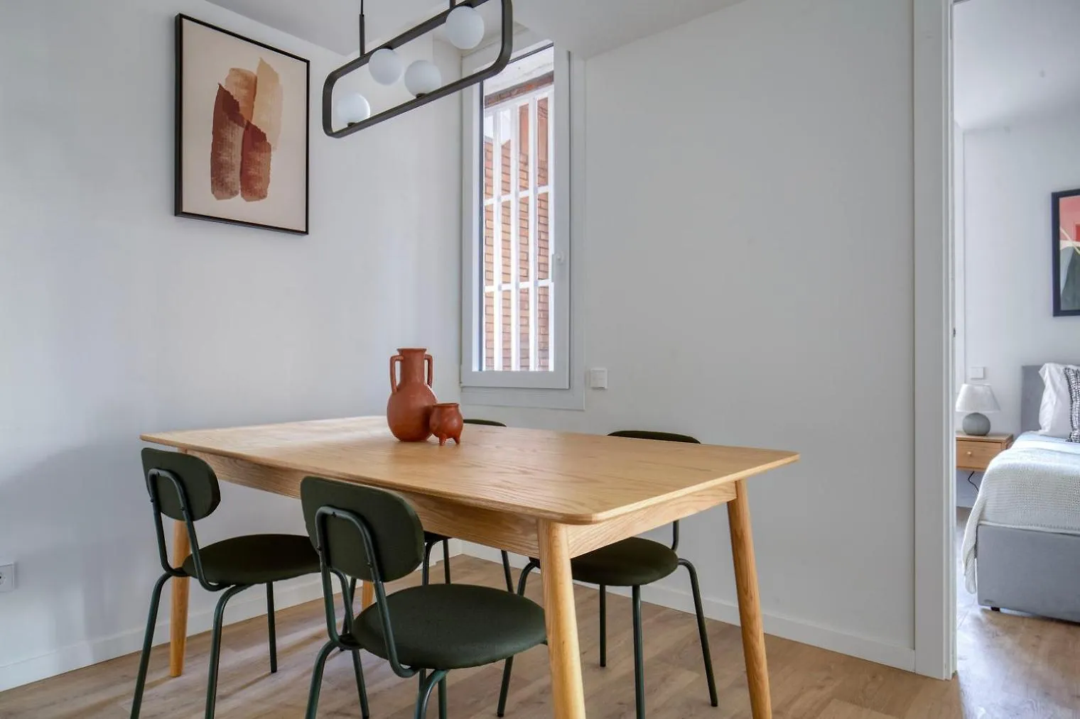 Blueground Sarria Doorman Fresh Renovation Bcn-120 Apartment Barcelona Spain